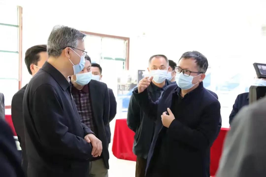 湖南省委常委、政法委書記李殿勛一行蒞臨千盟智能考察